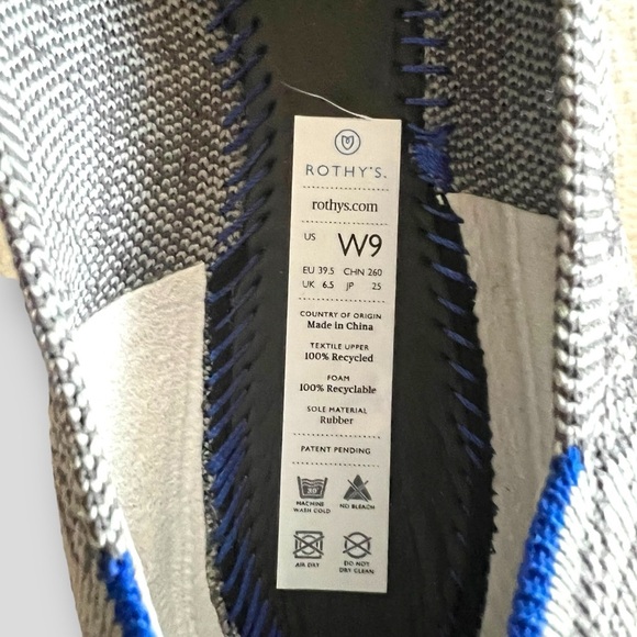 Rothys - The Flat - Grey Stone Snake Print  pointed toe. - Picture 5 of 6